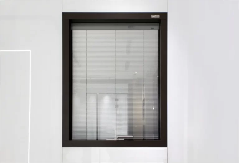 venetian blind electric silver (1)