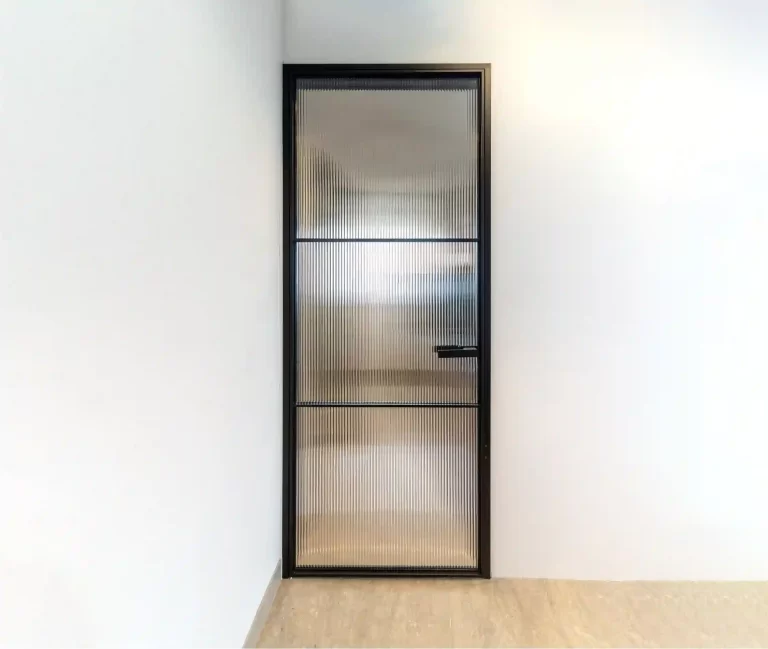 pattern glass branz apartement